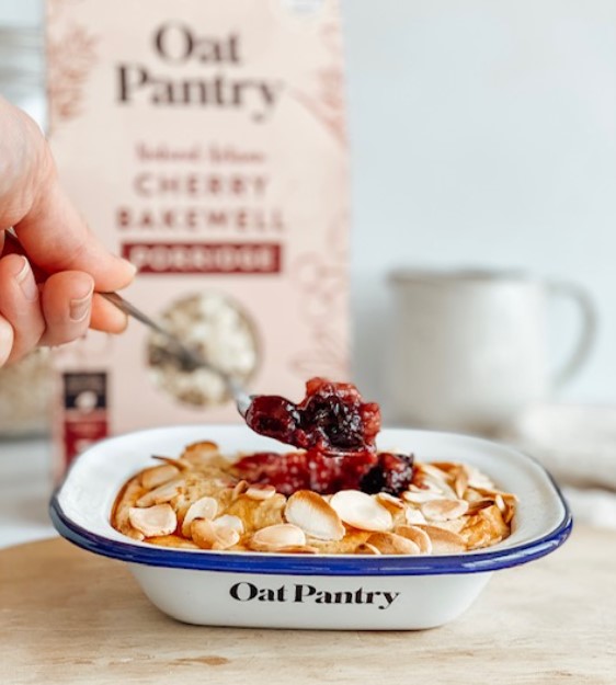 Cherry Bakewell Baked Oats Oat Pantry