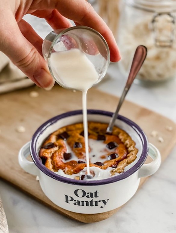 cookies and milk baked oats