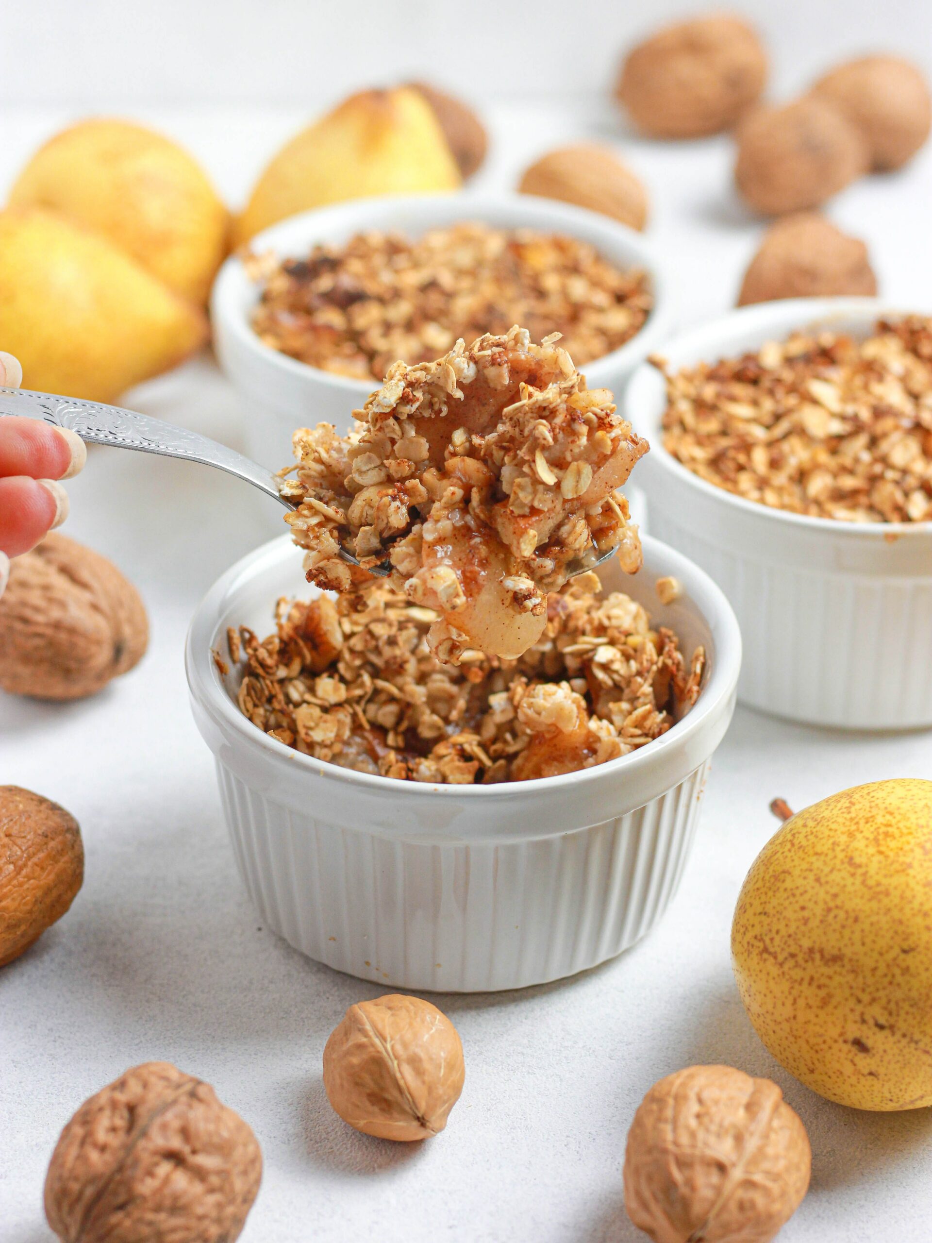 Pear and walnut crumble